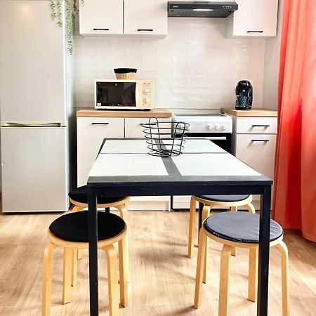 Appartement Tropical Château-Renault Buitenkant foto
